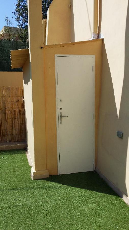 Cosy Duplex Avec 90 M2 De Terrasse Apartman Saint-Antoine  Kültér fotó