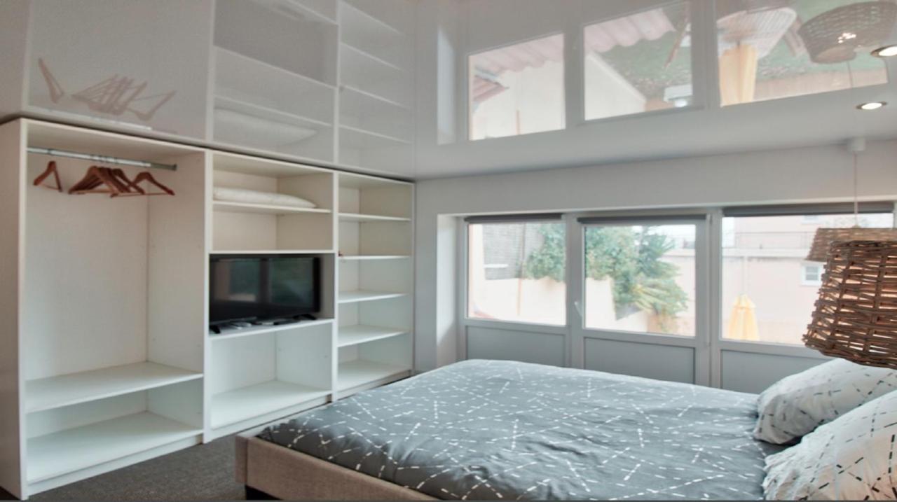Cosy Duplex Avec 90 M2 De Terrasse Apartman Saint-Antoine  Kültér fotó